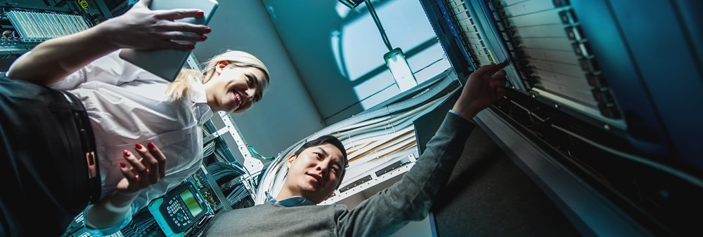 IT Systemhaus Datacenter Service 10 Gründe für eine externe IT-Betreuung