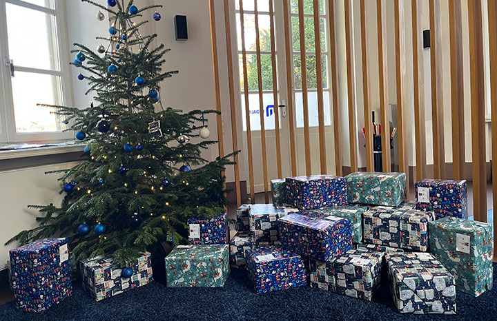 Weihnachtspäckchenkonvoi